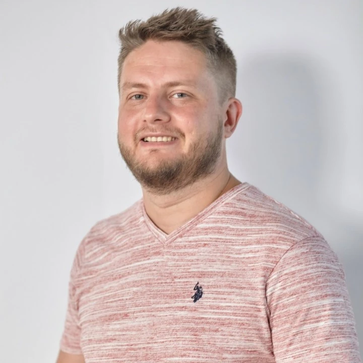 Алексей Добрусин